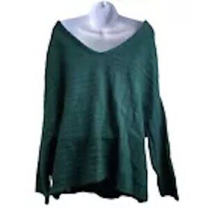 ZARA SWEATER...GREEN...M/L...EUC